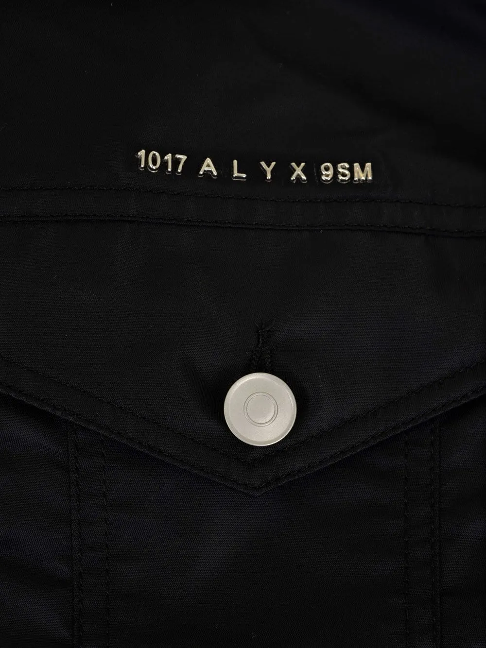 1017 ALYX 9SM Logo Plaque Buttoned Jacket
