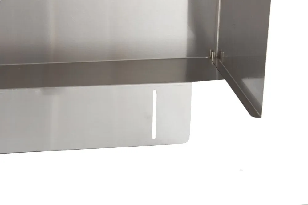 Blaze Grills BLZWG25 3 Burner Traditional Grill Wind Guard