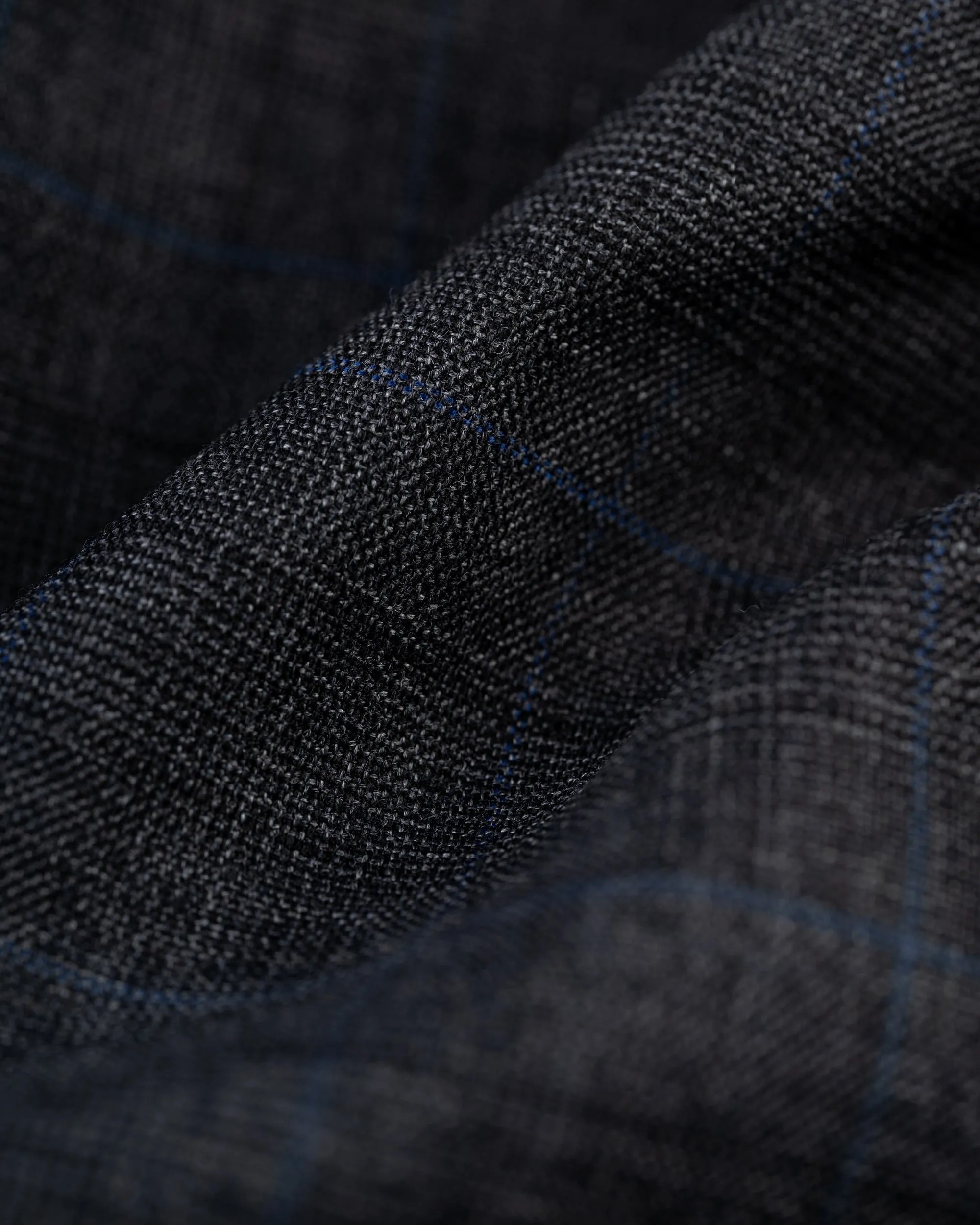 CHARCOAL/BLUE SHADOW PLAID SUIT