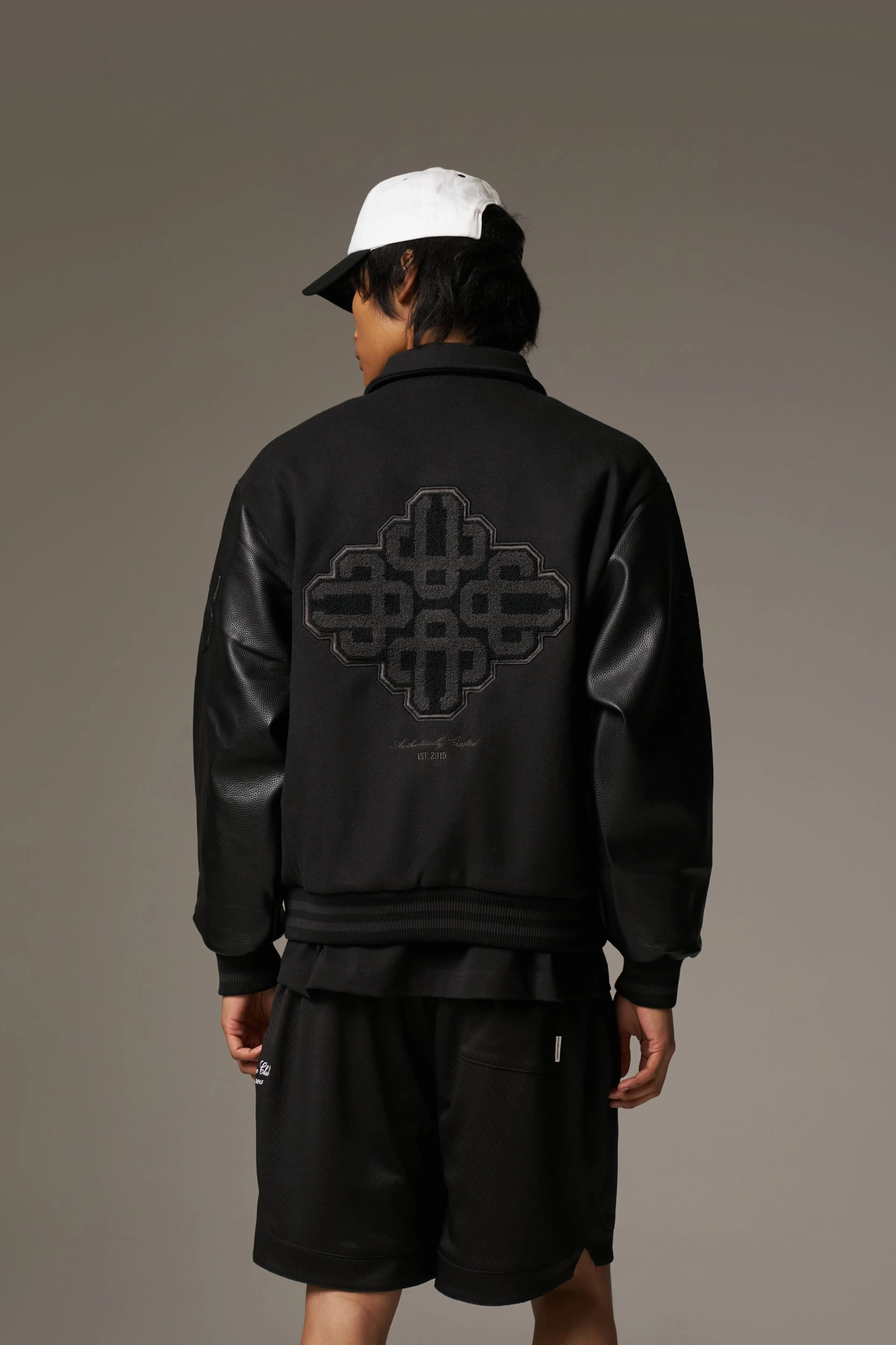 EMBLEM CHENILLE VARSITY JACKET - BLACK