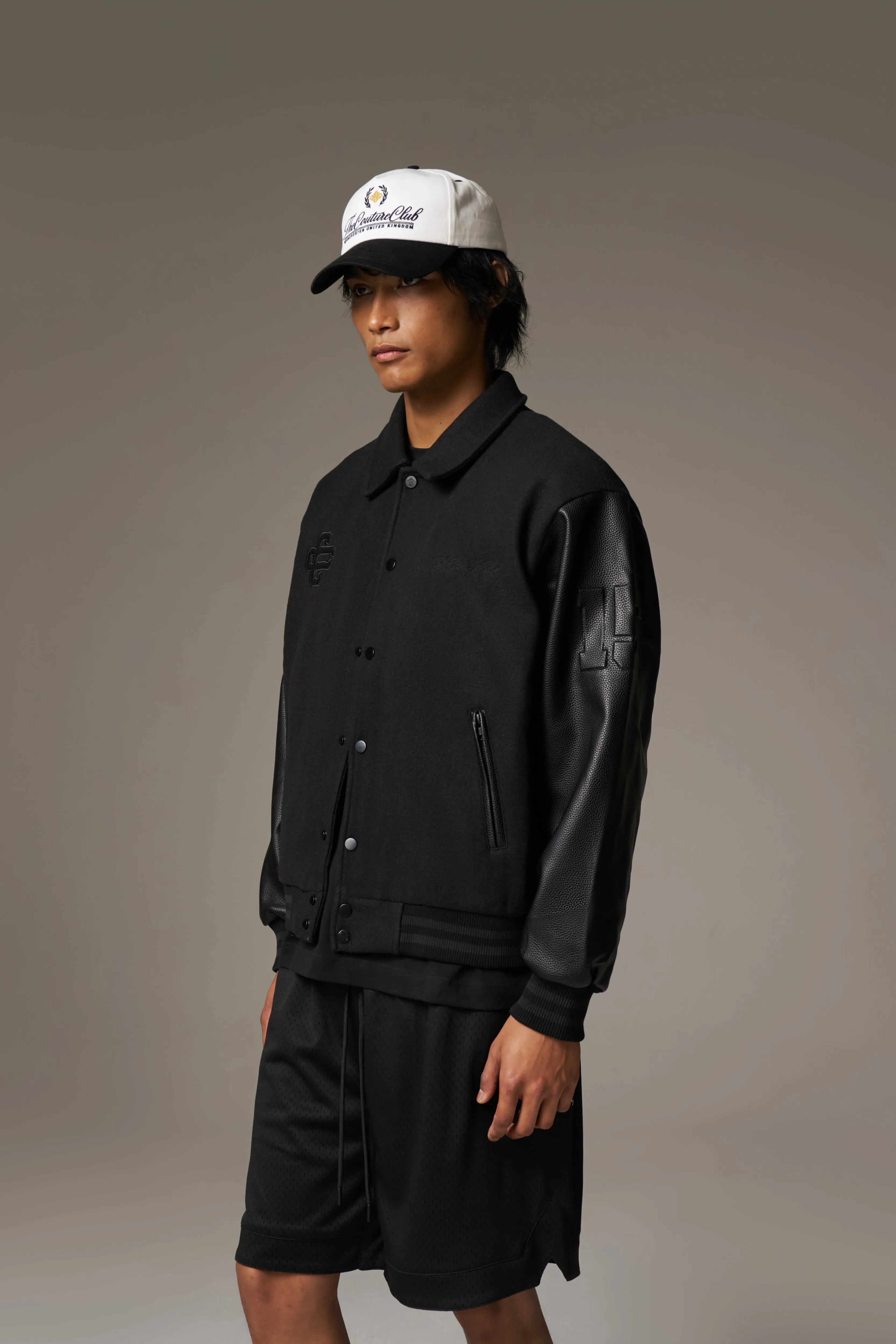 EMBLEM CHENILLE VARSITY JACKET - BLACK