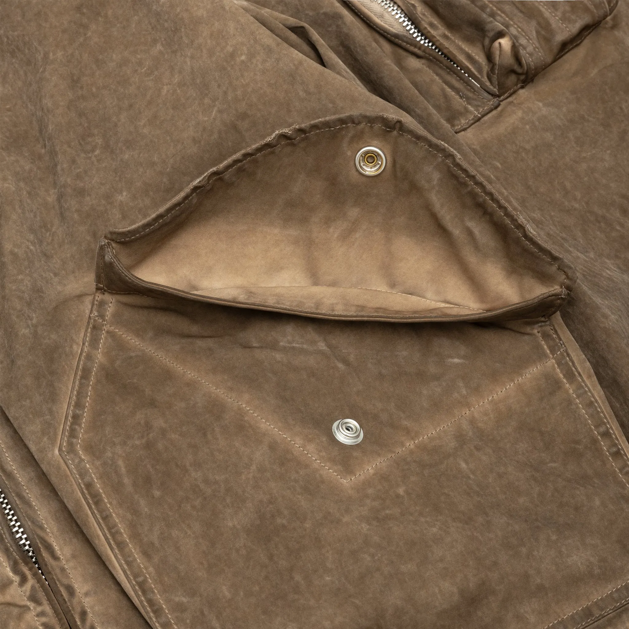 FLIGHT JACKET