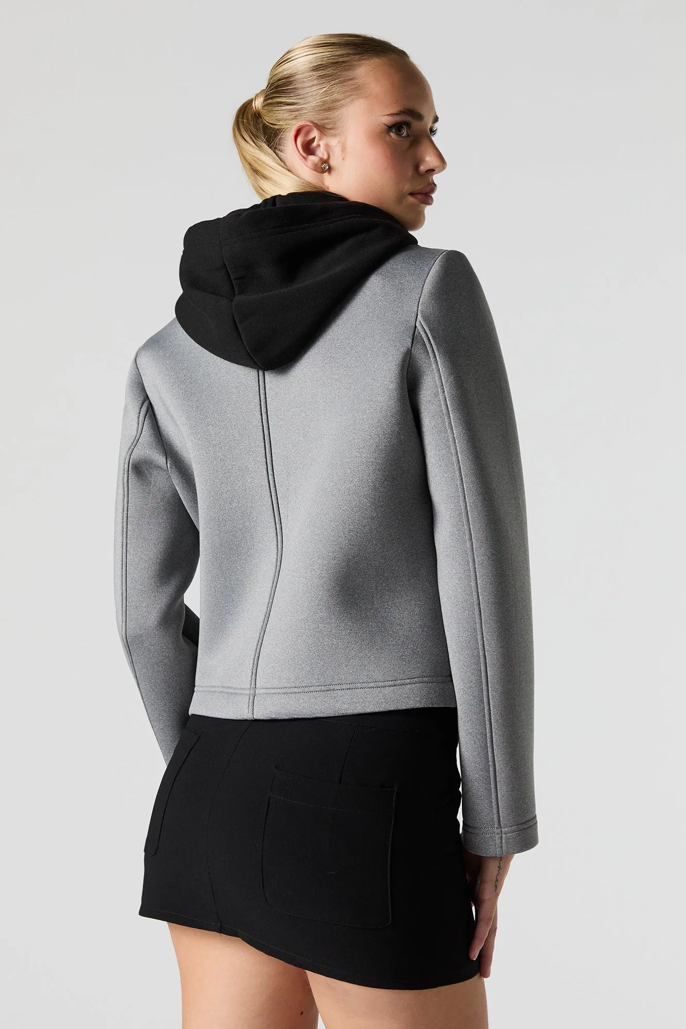 Manteau scuba court à capuchon