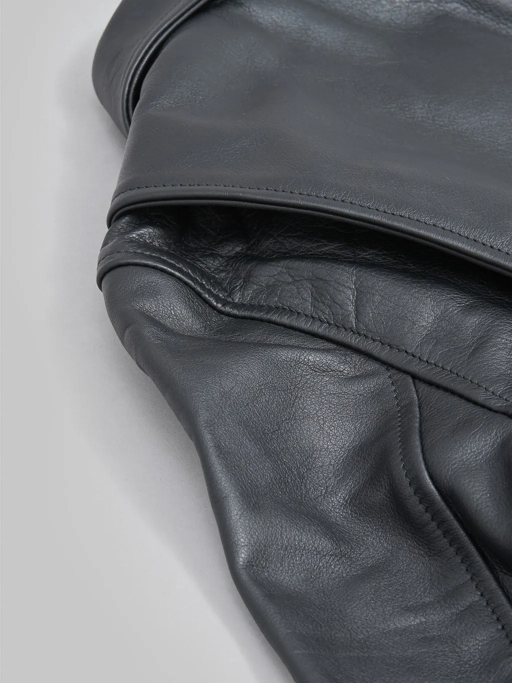 Shangri-La Heritage Varenne Fur Collar Black Leather Jacket