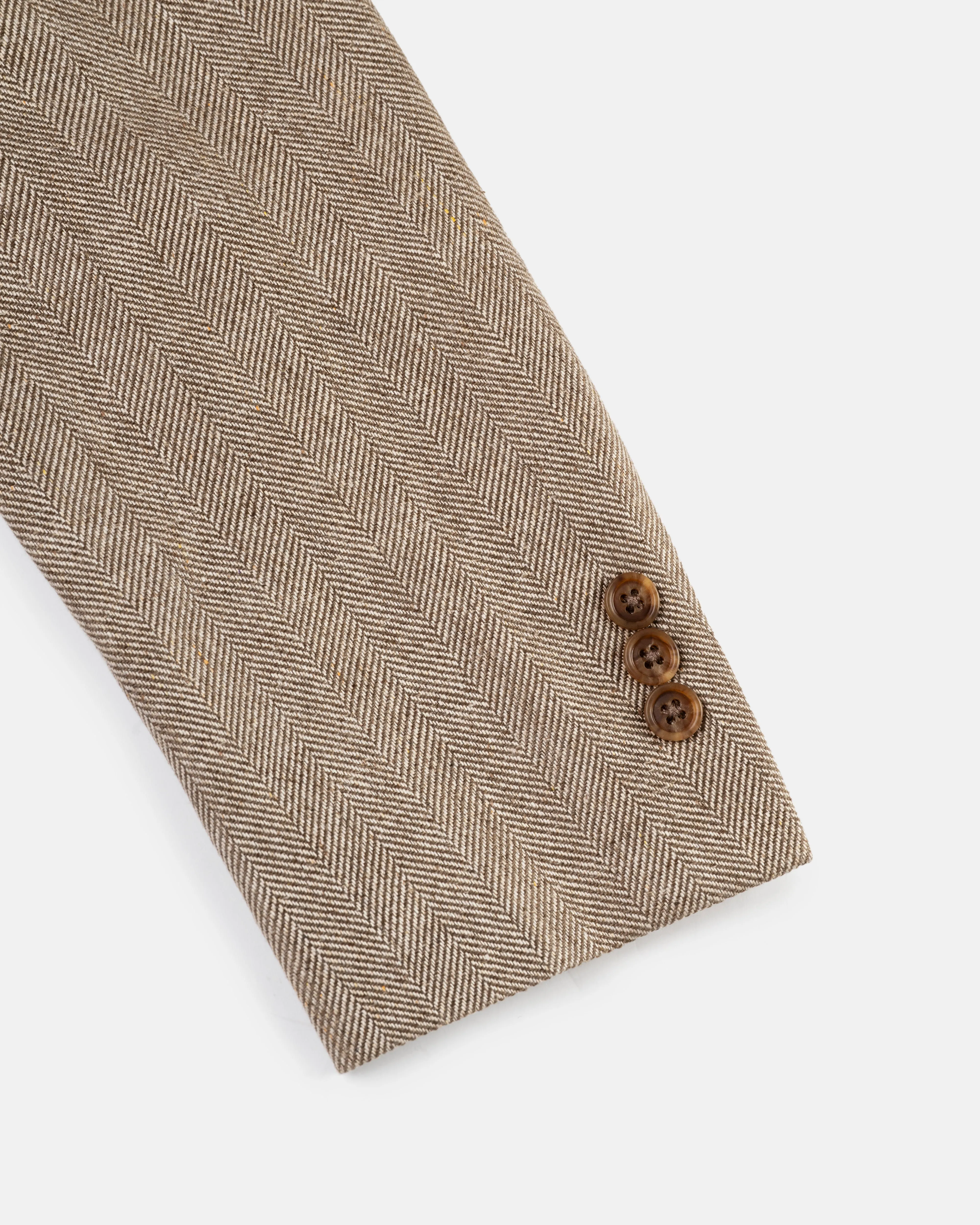 TAN HERRINGBONE SPORT COAT
