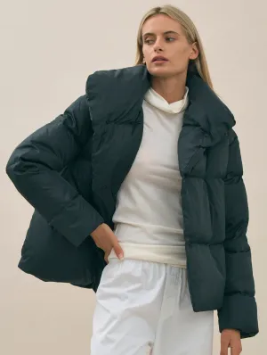The Beyond Puffer in Black
