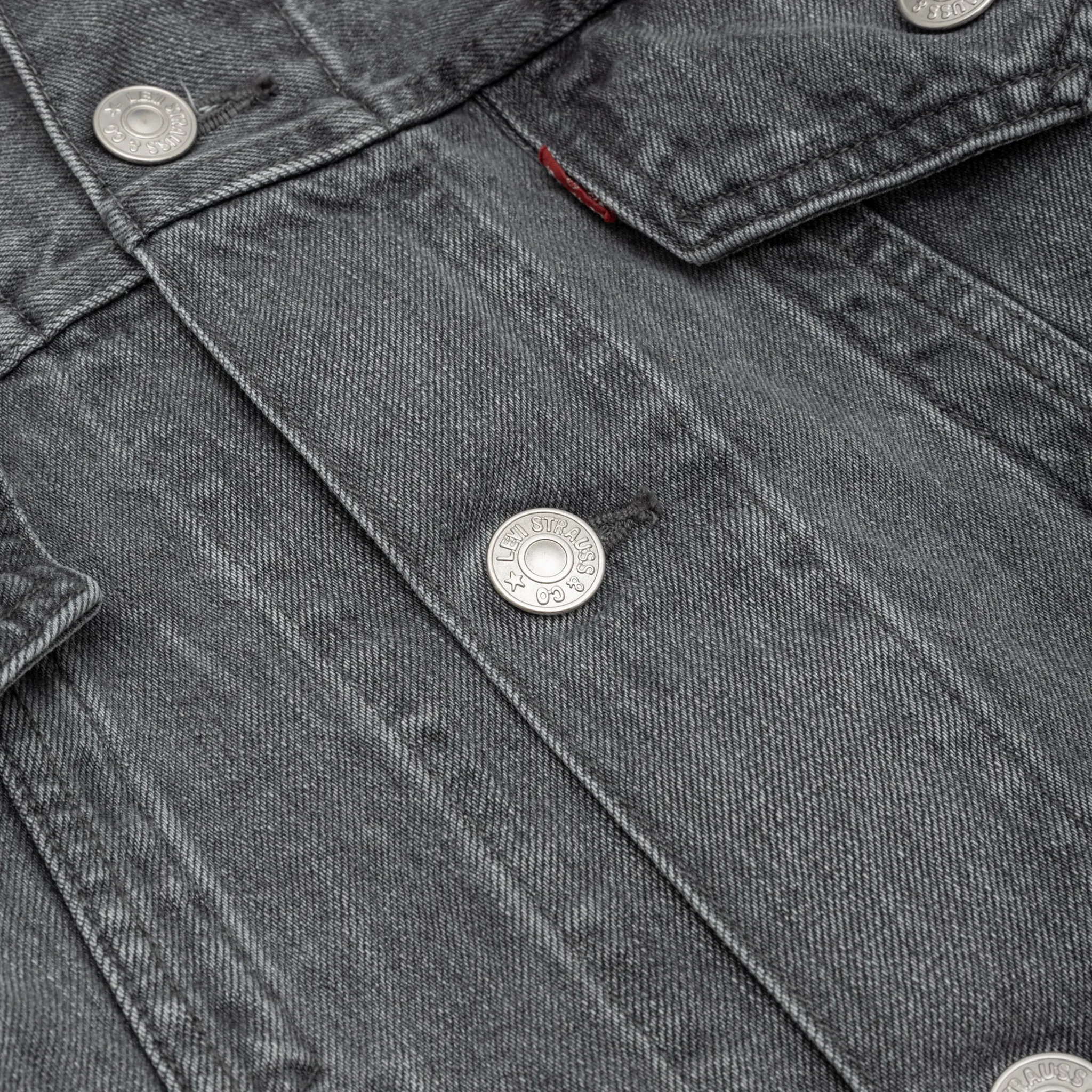 X LEVI'S DENIM JACKET